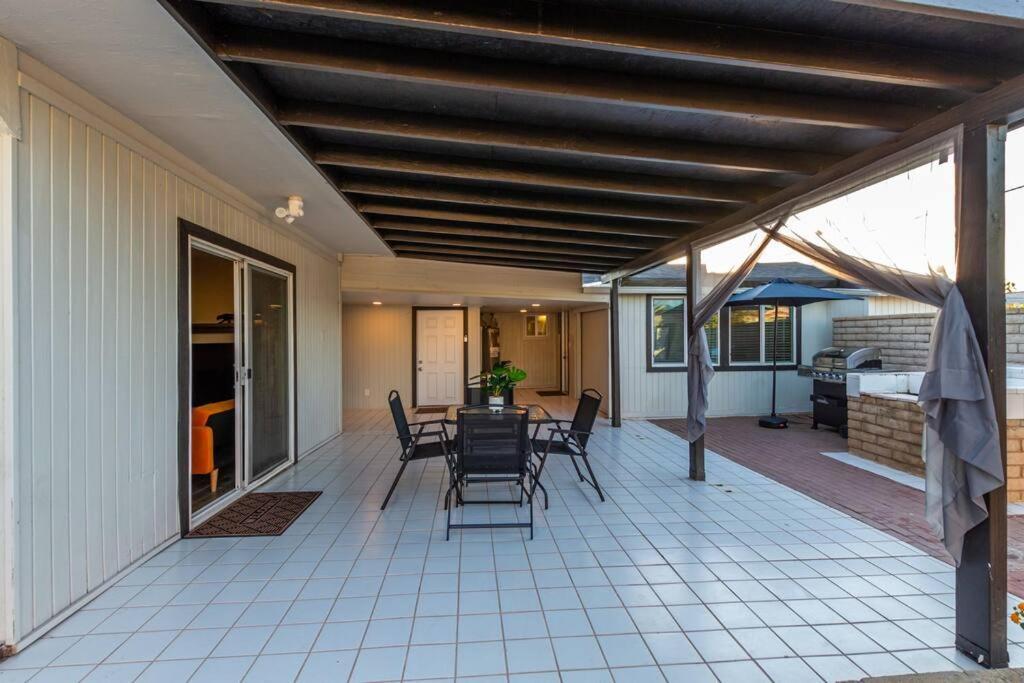 New Midtown Modern With Backyard Appartement *